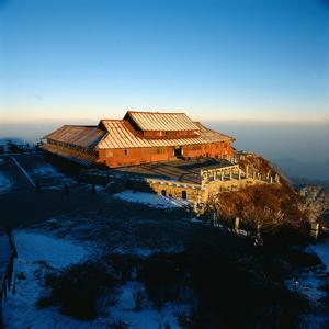 乐山天气预报10天查询，末来十天天气